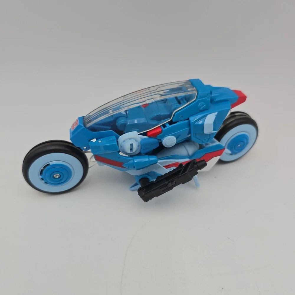 Transformers Generations Thrilling 30 Autobot Chromia Deluxe Complete Manual